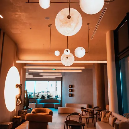 Royal G Deluxe Hotel 5*