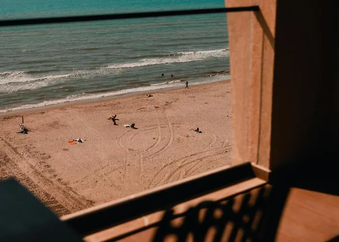 Royal G Deluxe Hotel 5*