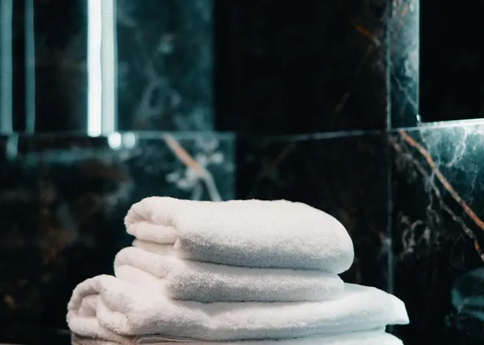 Royal G Deluxe
