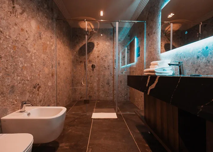 Hotel Royal G Deluxe Škalngur
