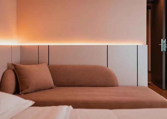 Royal G Deluxe Hotel 5*